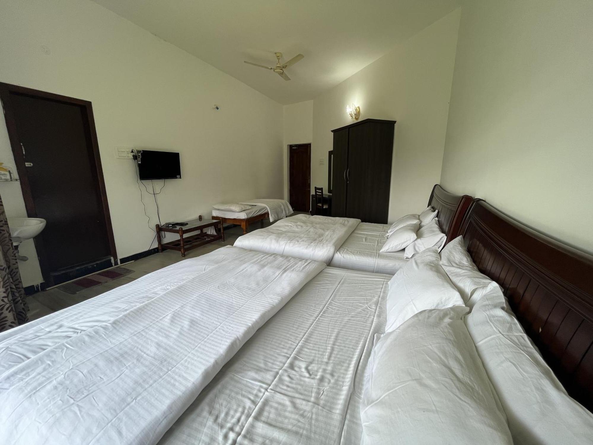 Coastal Grand Mahendravanam - โกลลีฮิลส์ ภายนอก รูปภาพ